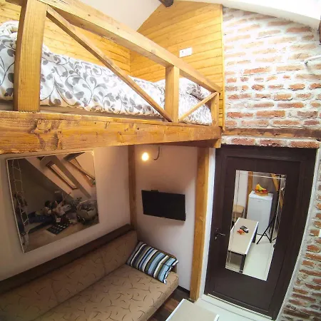 Vitosha Blvd - Attic Апартамент София