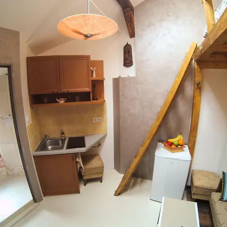 Vitosha Blvd - Attic Apartment